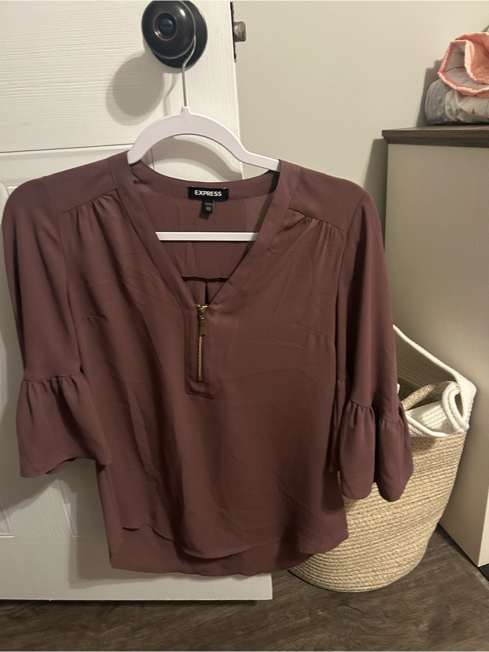 Express Dusty Mauve Zip V-Neck Ruffle Sleeve Blouse